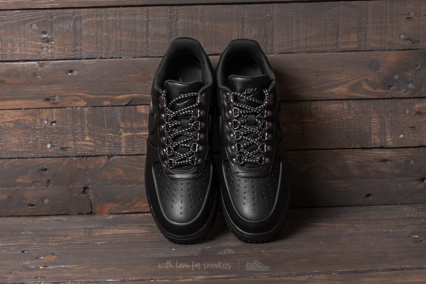 Nike best sale duckboot low