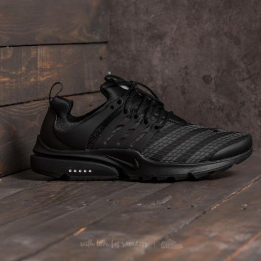 Nike air presto utility low black deals