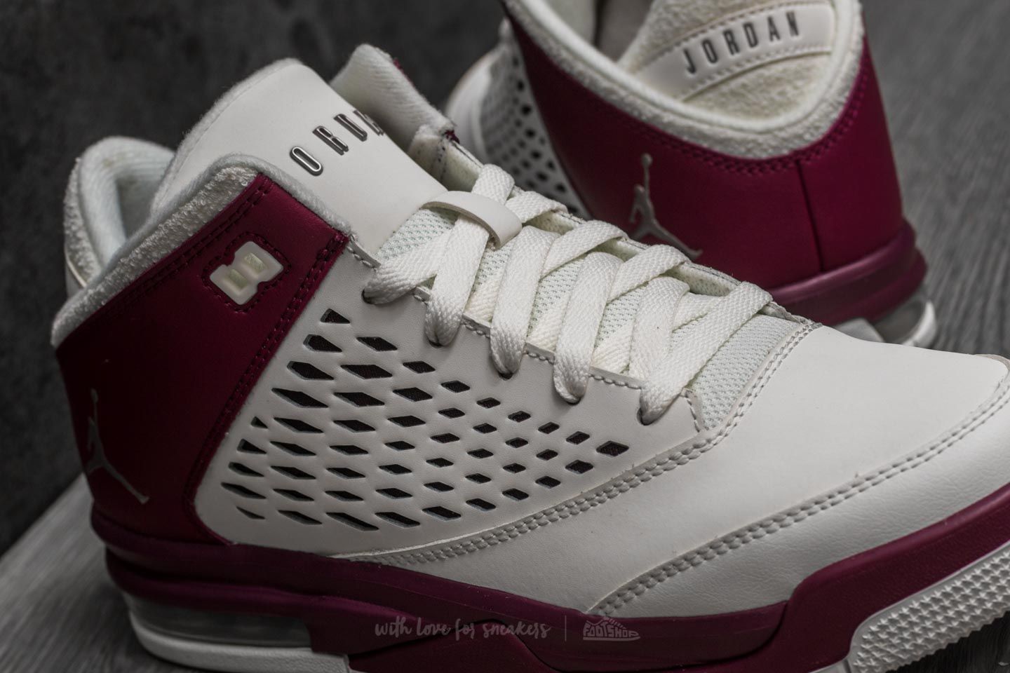 Jordan flight origin cheap 4 gg