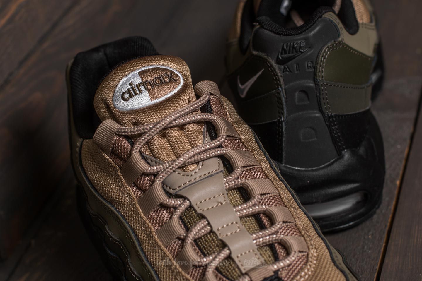 Scarpe uomo Nike Air Max 95 Essential Black/ White-Sequoia