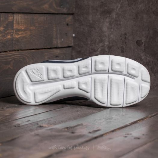 Nike store arrowz gs
