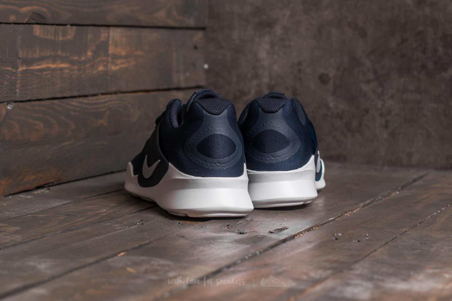 Sieviešu apavi Nike Arrowz (GS) Obsidian/ Wolf Grey-White