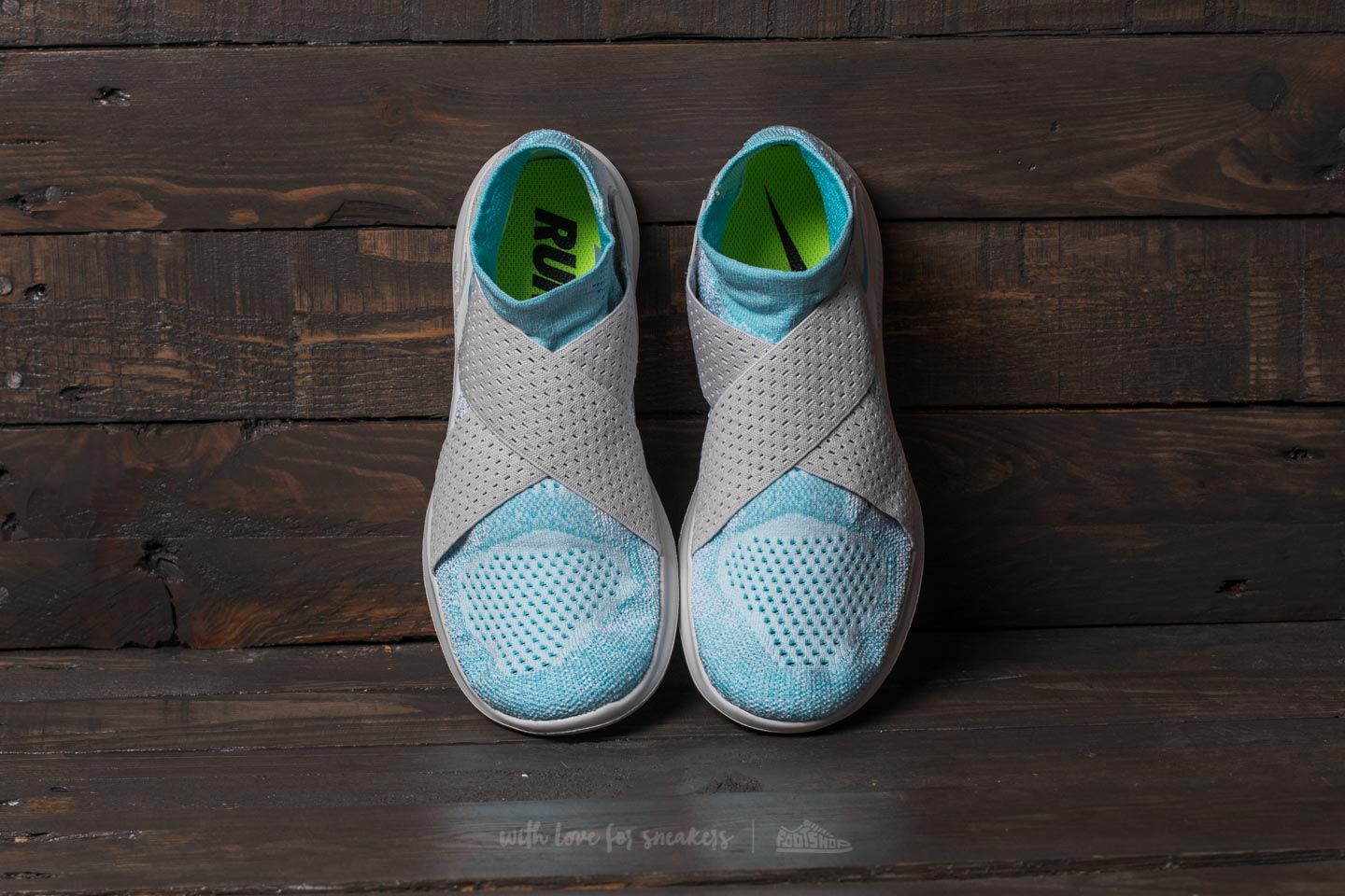 Chaussures et baskets femme Nike W Free RN Motion Flyknit 2017 Glacier Blue Polarized Blue Footshop
