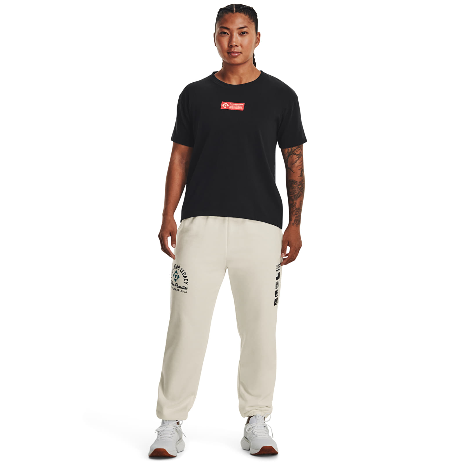 Női pólók Under Armour PJT ROCK GLOBE SS Black