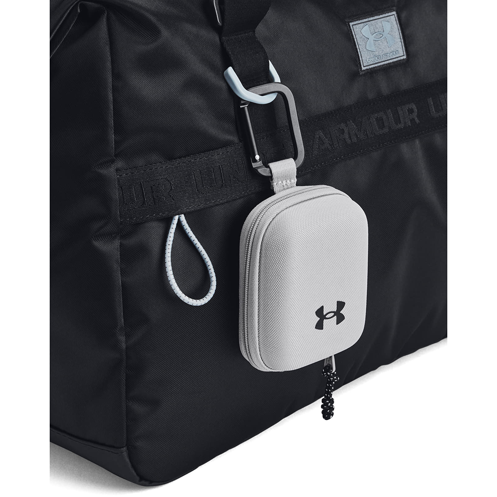 Duffle bag Under Armour Essentials Duffle Black