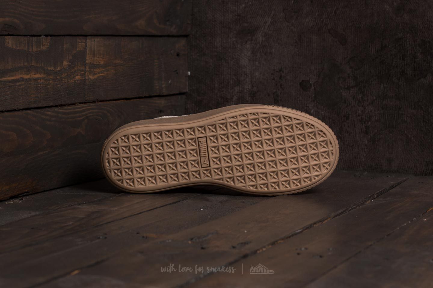 Women's shoes Puma Basket Platform Patent Wn's Marshmallow-Marshmallow