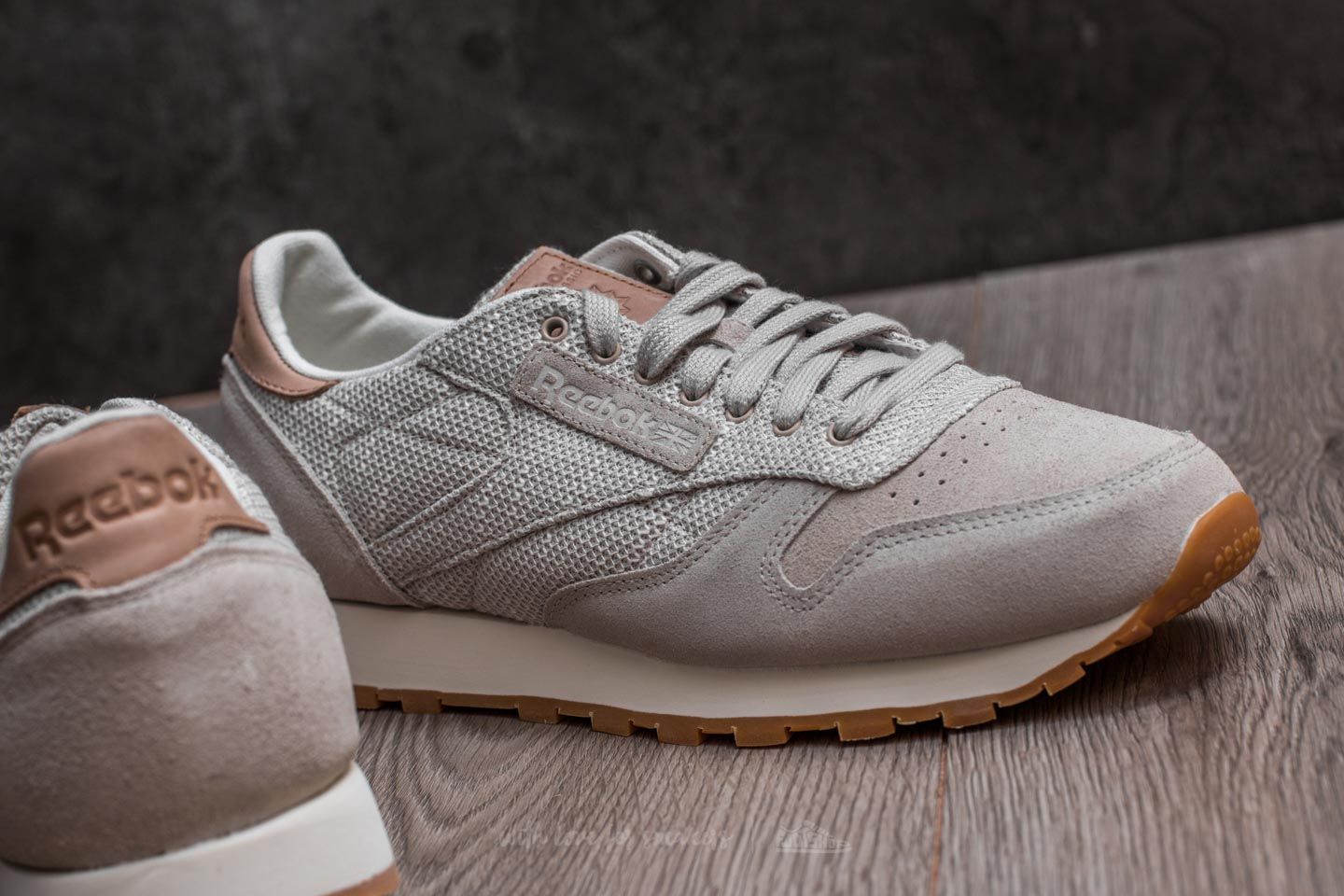 Reebok classic leather ebk hotsell