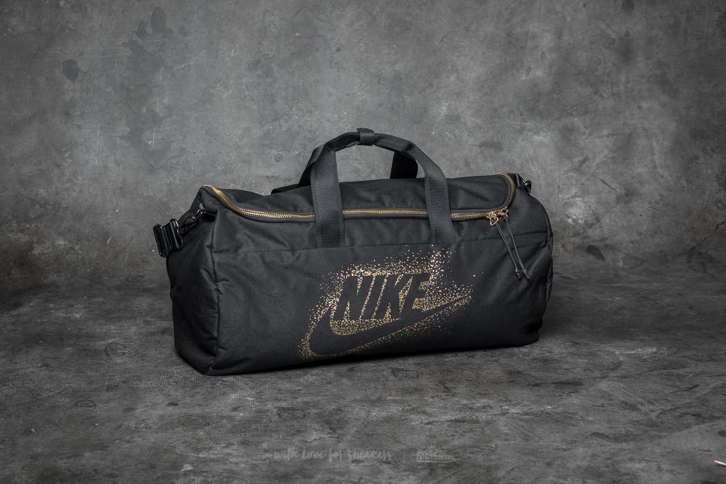 Tašky cez rameno Nike Metallic Duffle Black