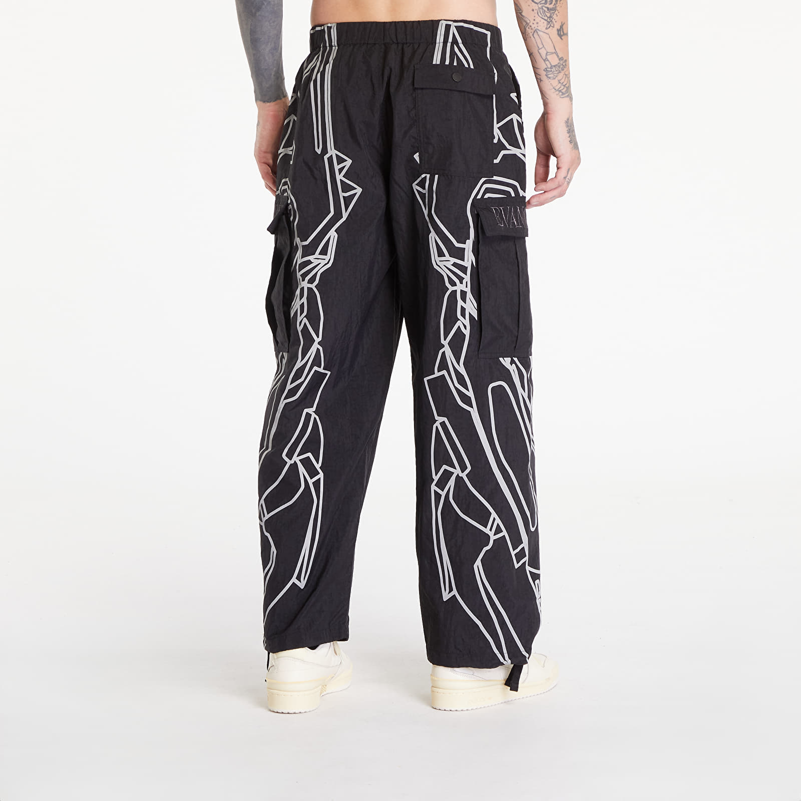 Pants PLEASURES x Evangelion Eva-1 Cargo Pants Black