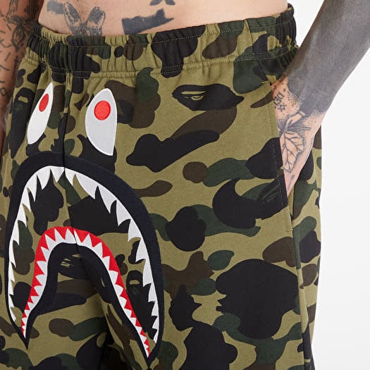 A bathing ape joggers shop