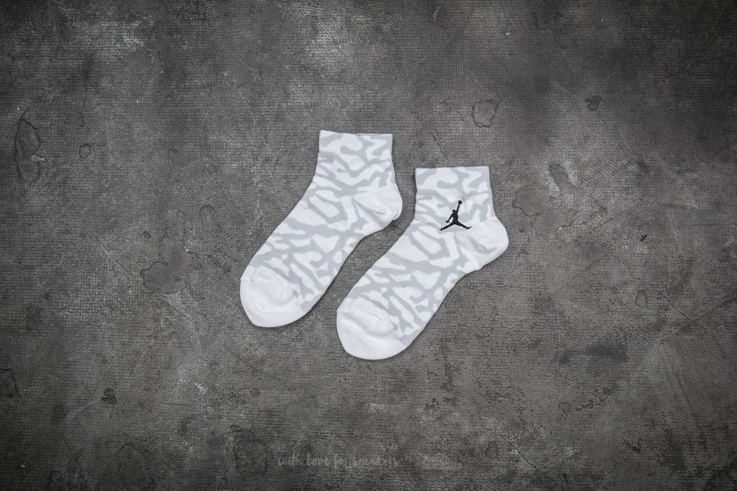 elephant print jordan socks