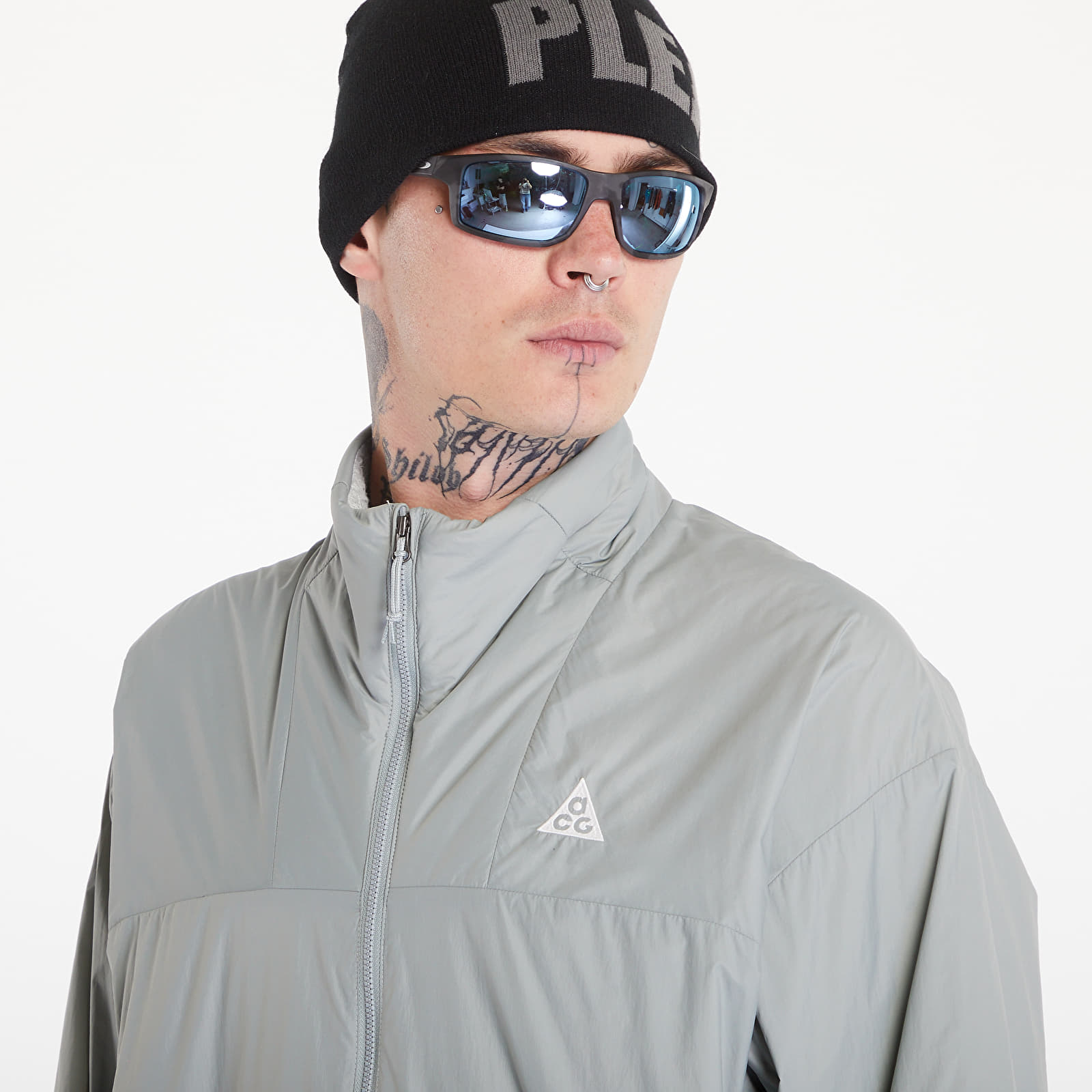 Якета Nike ACG "Sierra Light" Jacket Mica Green/ Light Silver/ Summit White