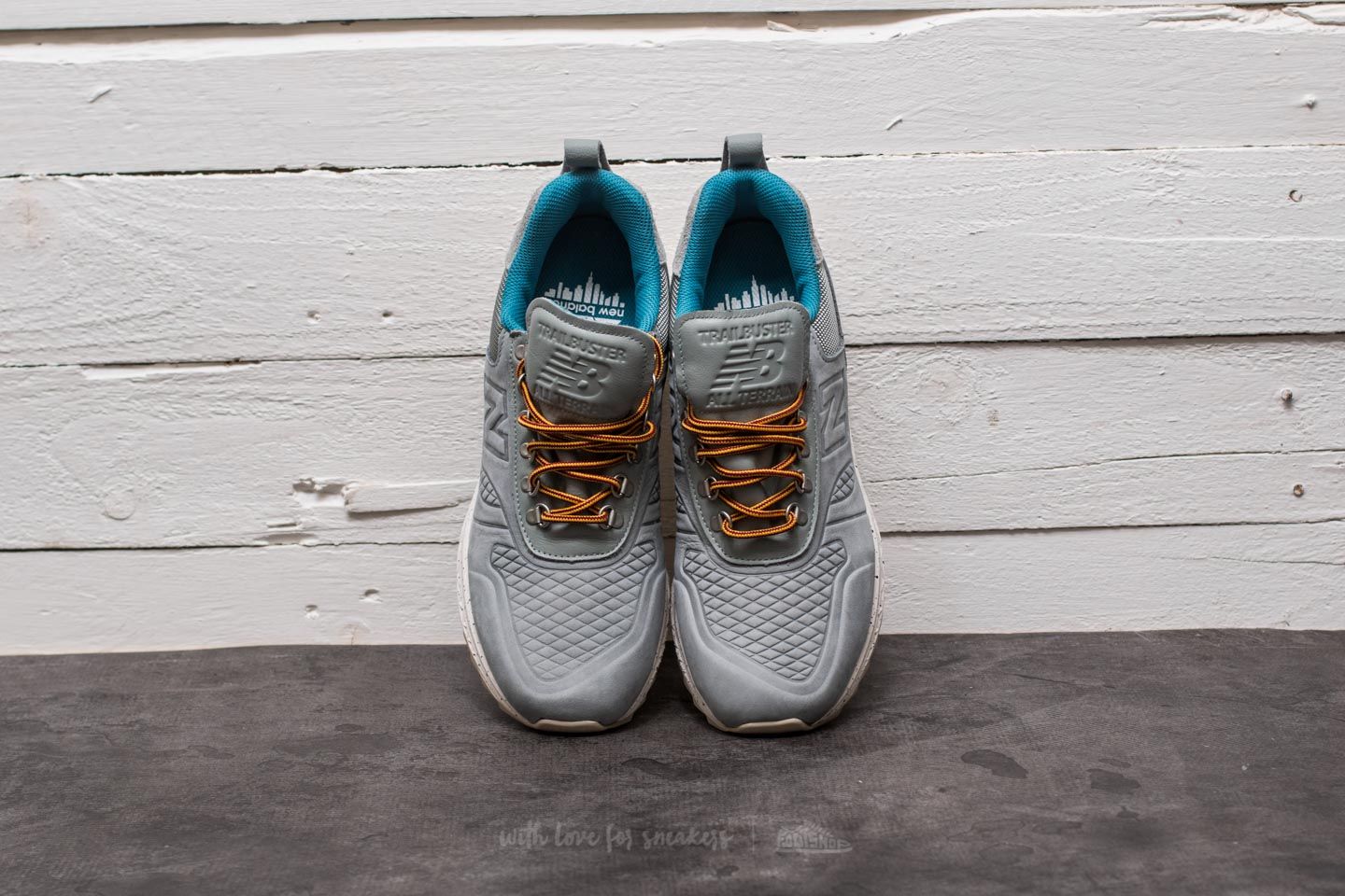 New balance deals trailbuster on feet