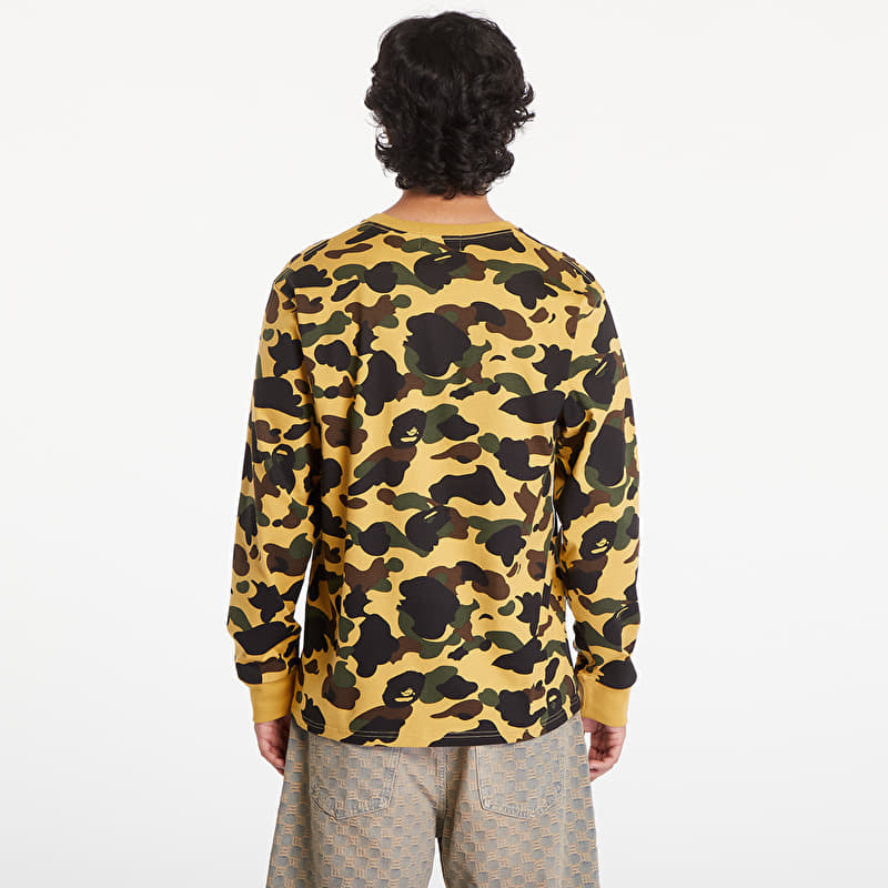 A BATHING APE 迷彩 長袖 Tシャツ イエロー S A BATHING APE 1St Camo College Long Sleeve Tee Yellow | Footshop