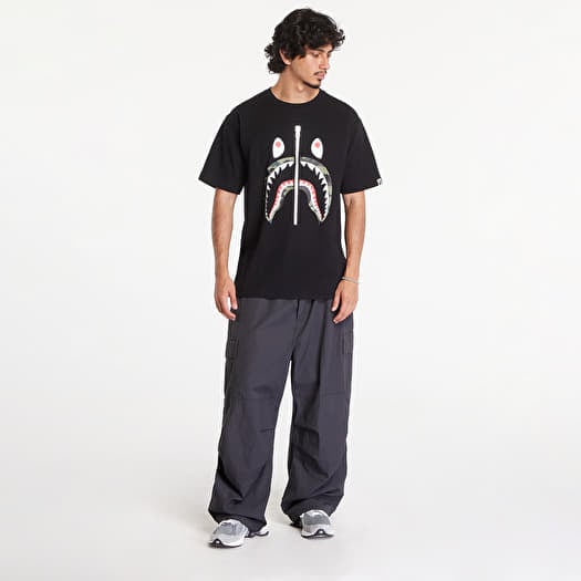 T-shirts A BATHING APE 1St Camo Shark Short Sleeve Tee Black