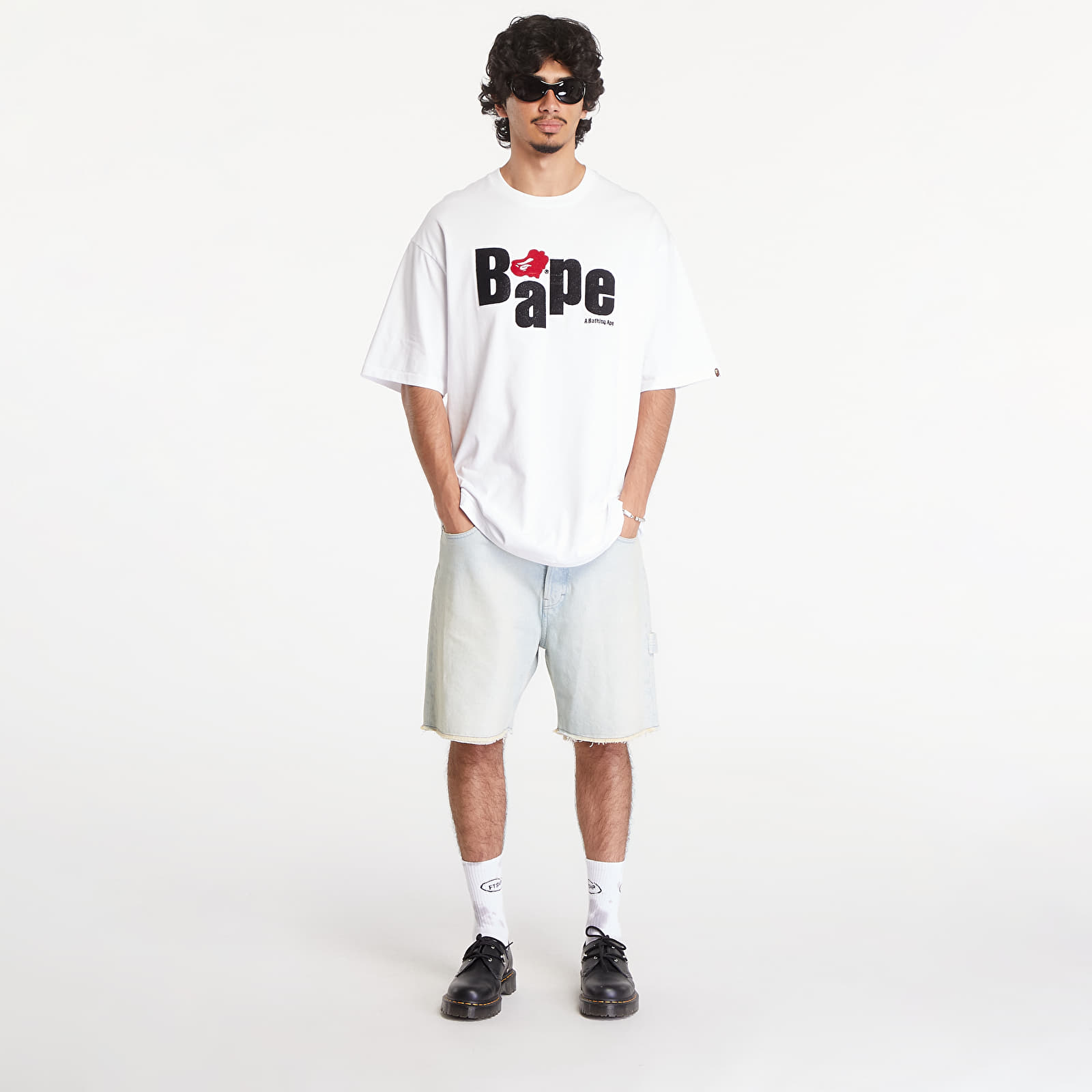 T-shirts A BATHING APE Heart Ape Head Relaxed Fit Short Sleeve Tee White