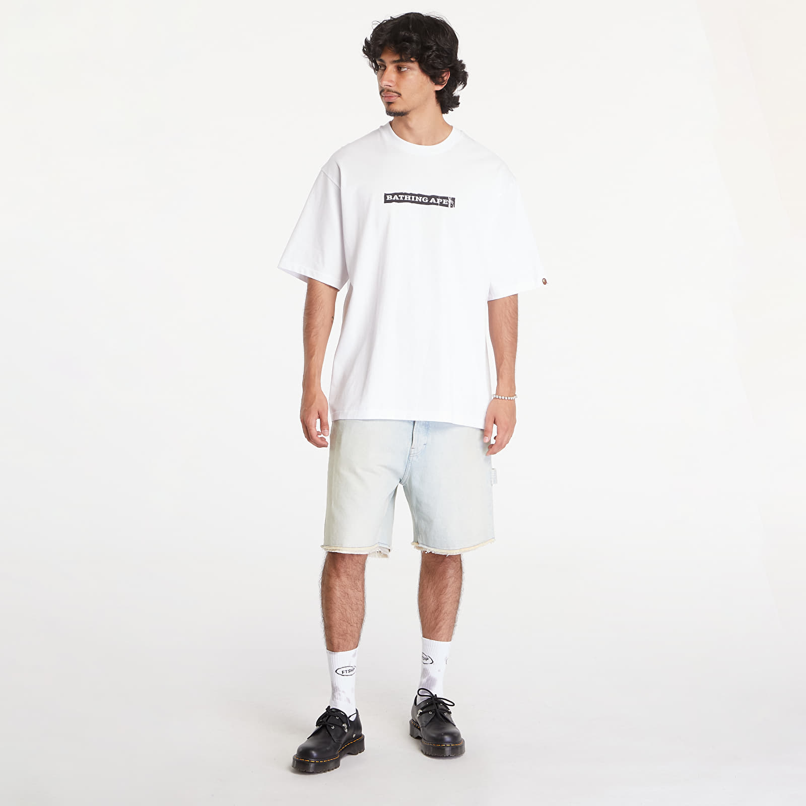 T-shirts A BATHING APE Screen Print Stencil Logo Relaxed Fit Short Sleeve Tee White