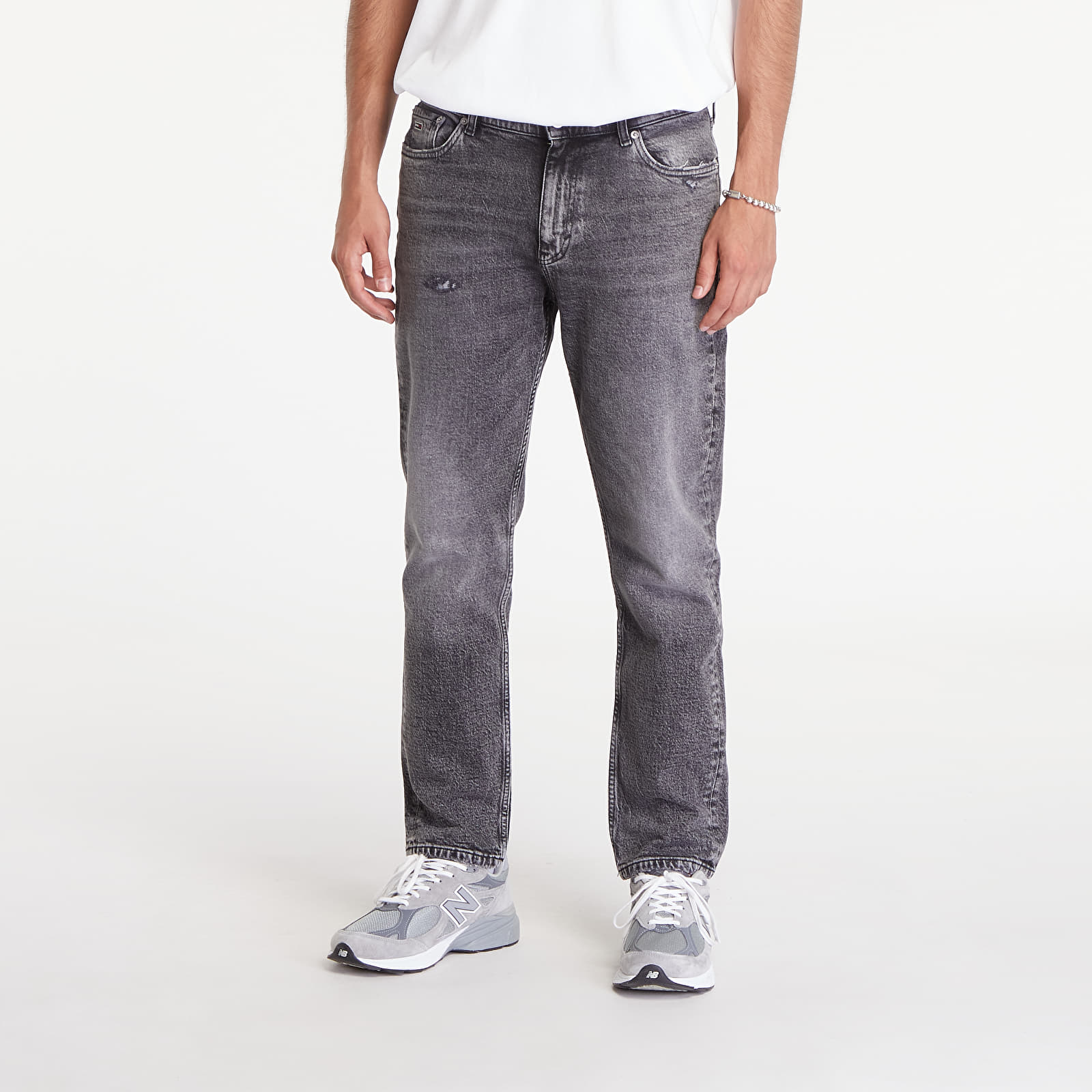 Jeansy Tommy Jeans Dad Jean Regular Tapered Denim Black