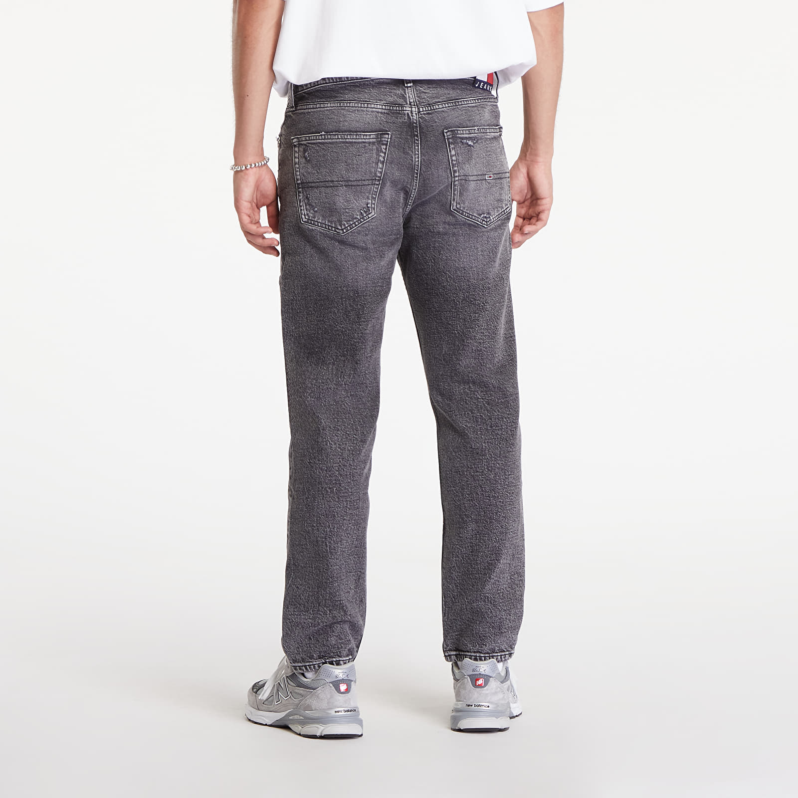 Jeansy Tommy Jeans Dad Jean Regular Tapered Denim Black