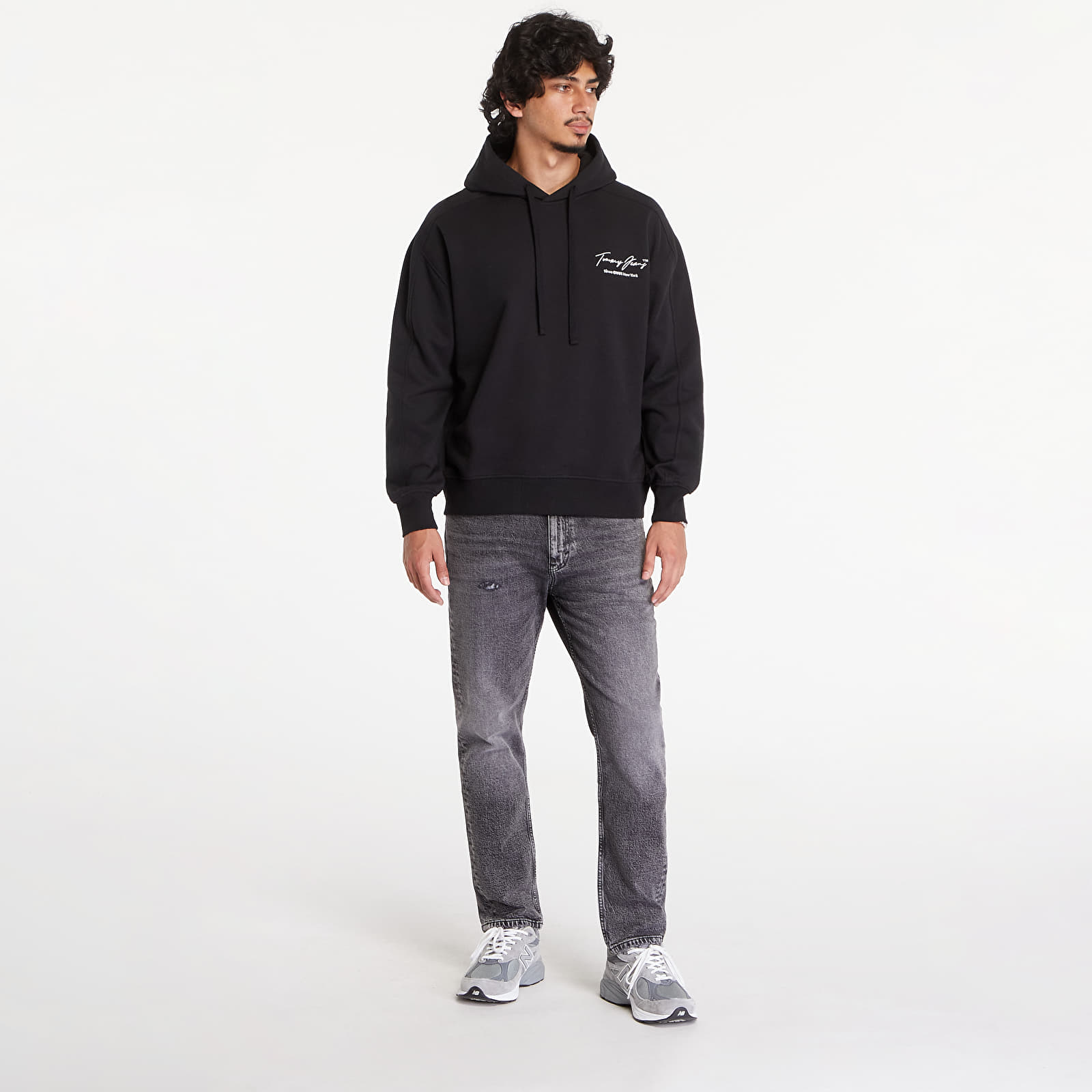 Hoodies and sweatshirts  Tommy Jeans Relaxed Washed Dna Hoodie Black