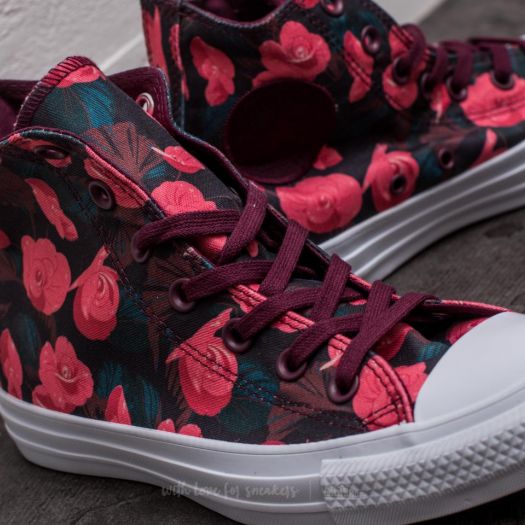Red rose converse shop