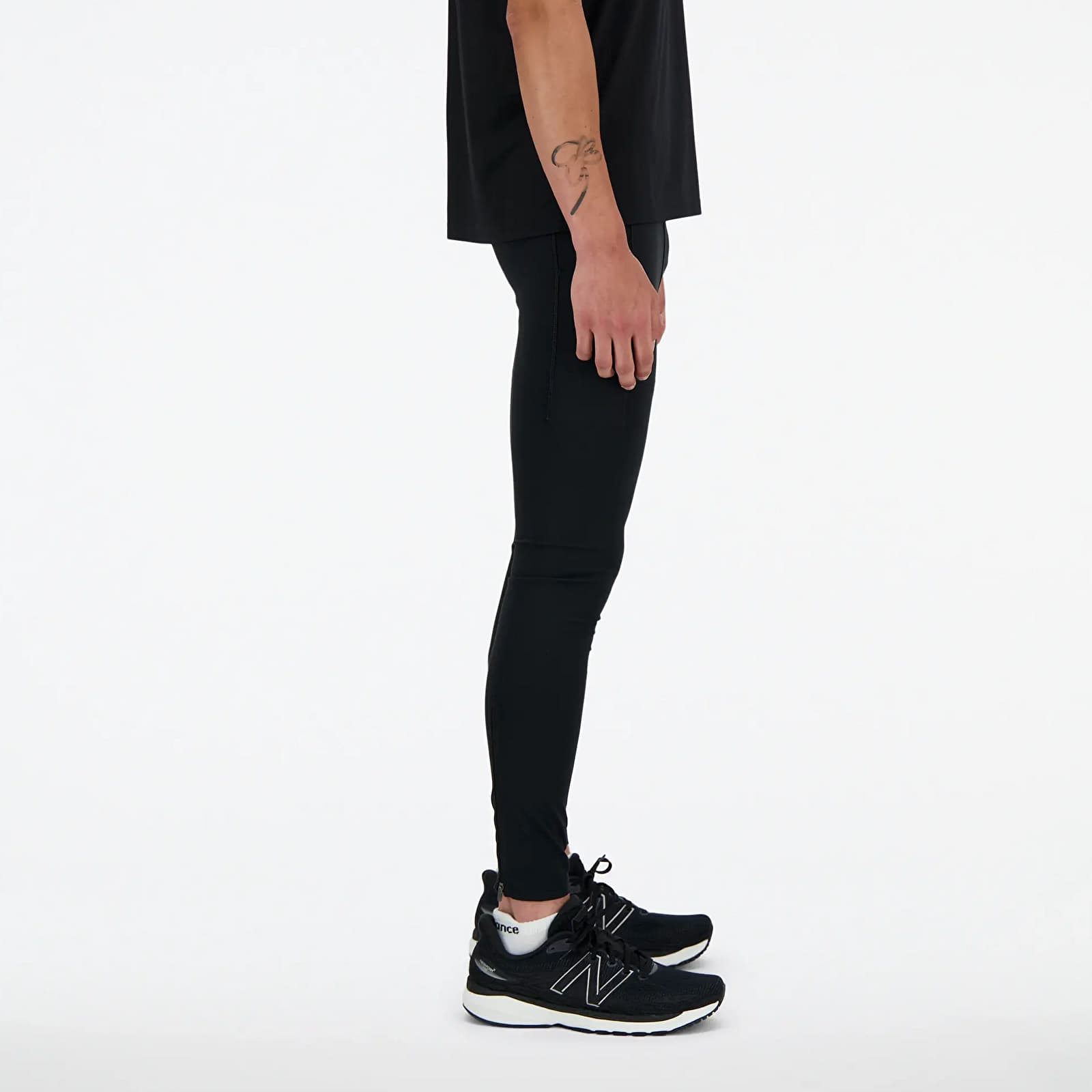 Retuusid meestele New Balance Sleek Pocket Tight Black