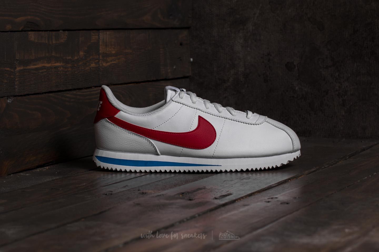 Women s shoes Nike Cortez Basic Sl GS White Varsity Red Varsity
