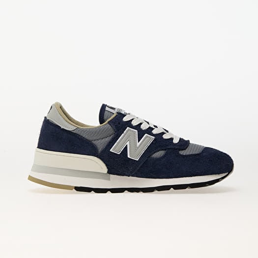 New Balance x Carhartt WIP Made in USA M990CH1