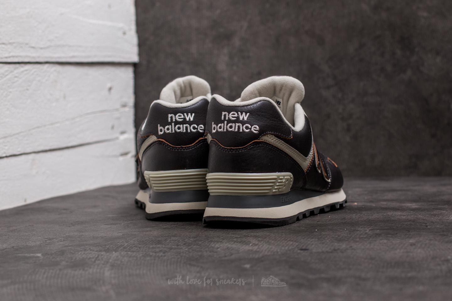 Buty męskie New Balance 574 Dark Brown