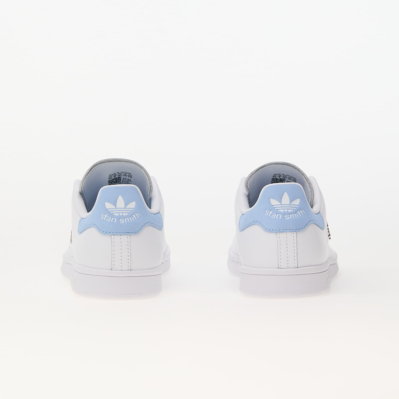 Adidas stan smith sky blue top