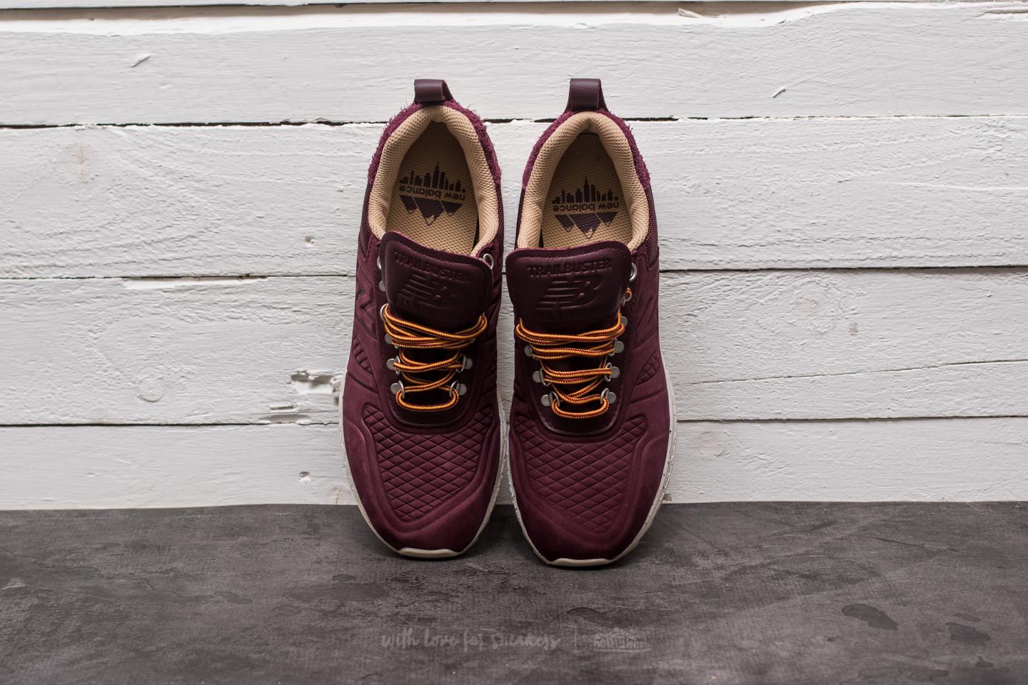 Men s shoes New Balance Trailbuster Burgundy Footshop