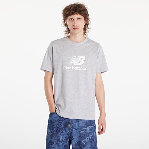 Men s T shirts New Balance Sport Essentials Logo T Shirt Athletic Grey Footshop