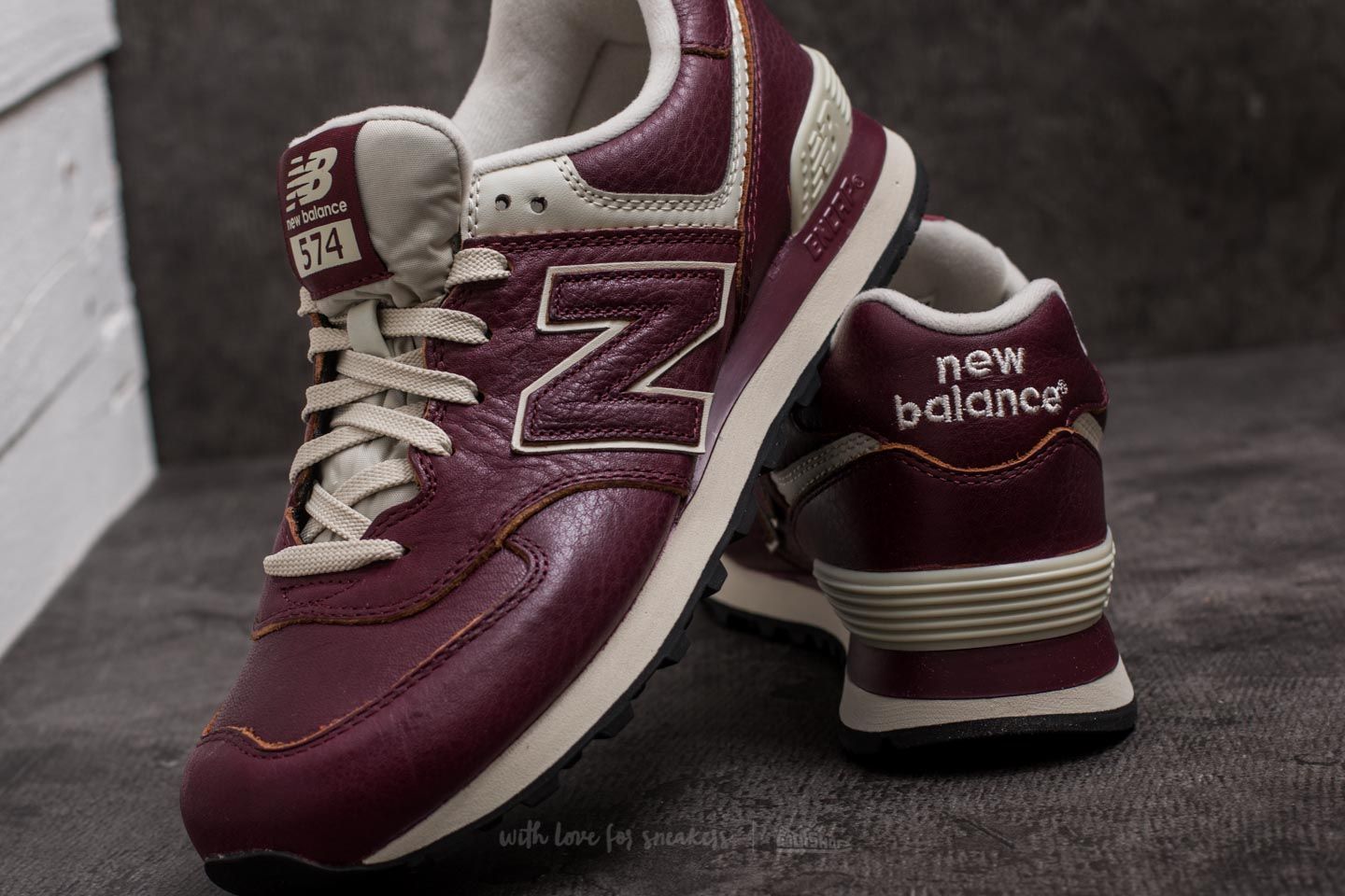 New balance new arrivals 574 mens burgundy