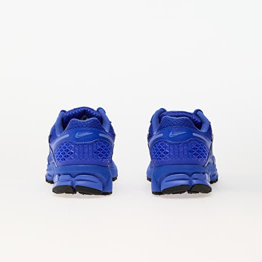 Nike total 9 blue and silver sale