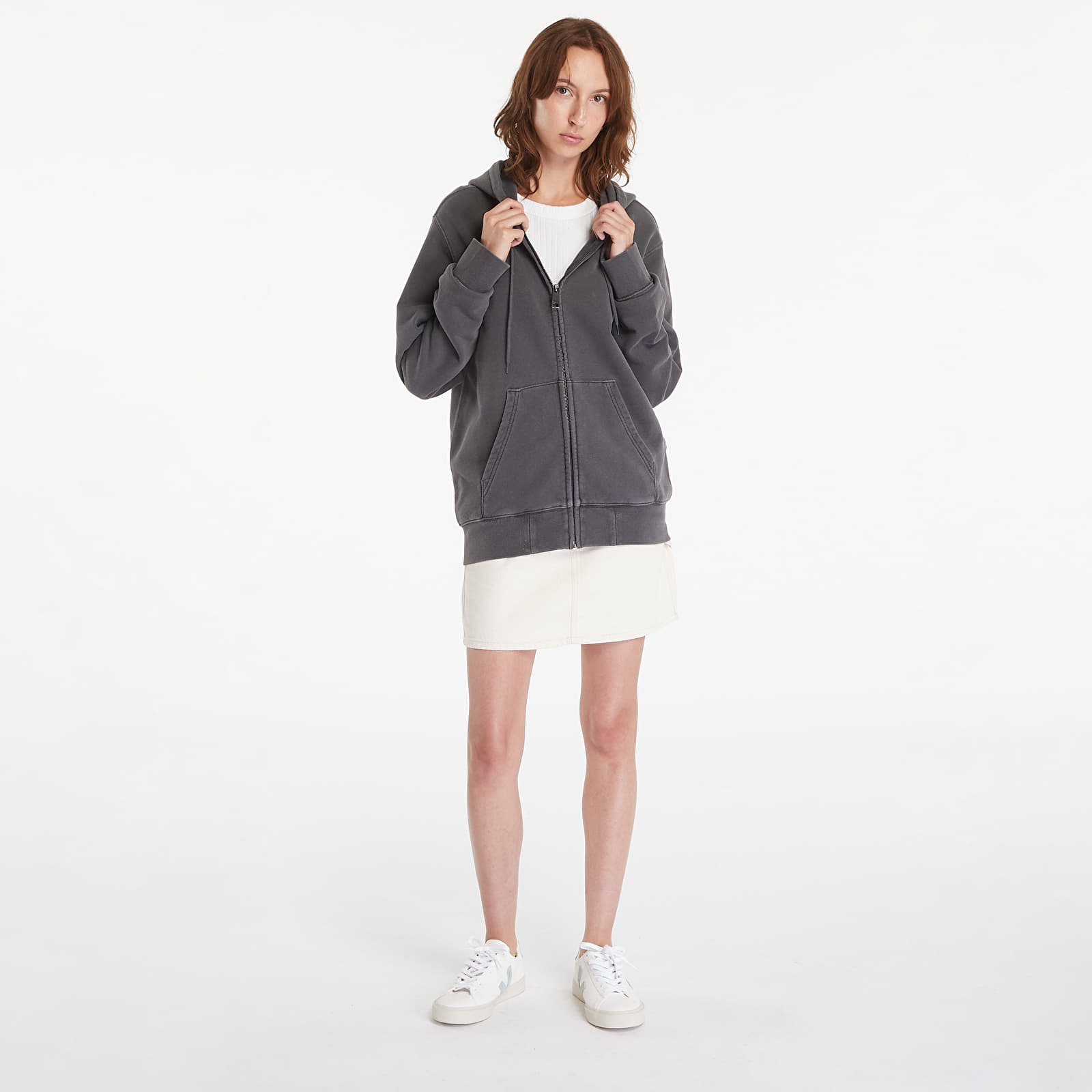 Kapucnis pulóverek és pulcsik Carhartt WIP Hooded Duster Script Jacket UNISEX Black Garment Dyed