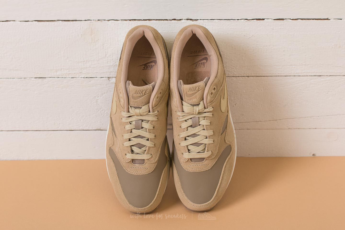 Nike air max 1 leather premium khaki team gold sale