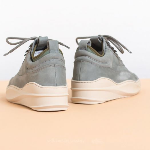 Filling pieces low sky seam trainers discount
