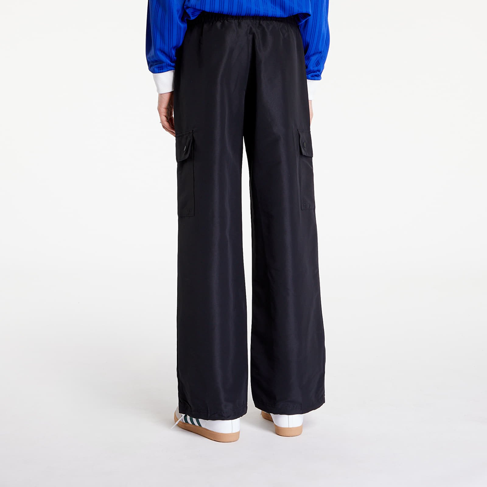 Women's trousers adidas Essentials Woven Cargo Black