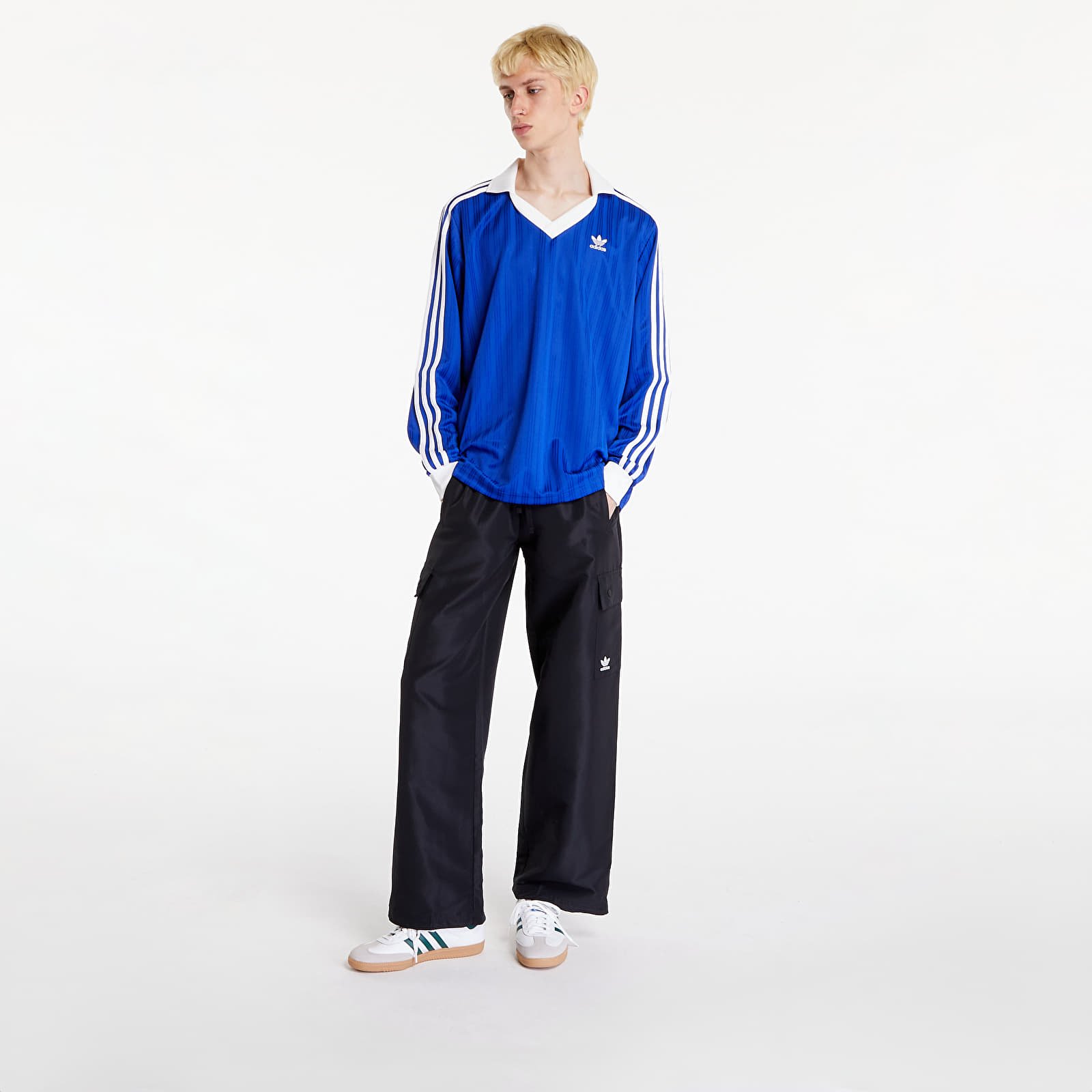 Women's trousers adidas Essentials Woven Cargo Black