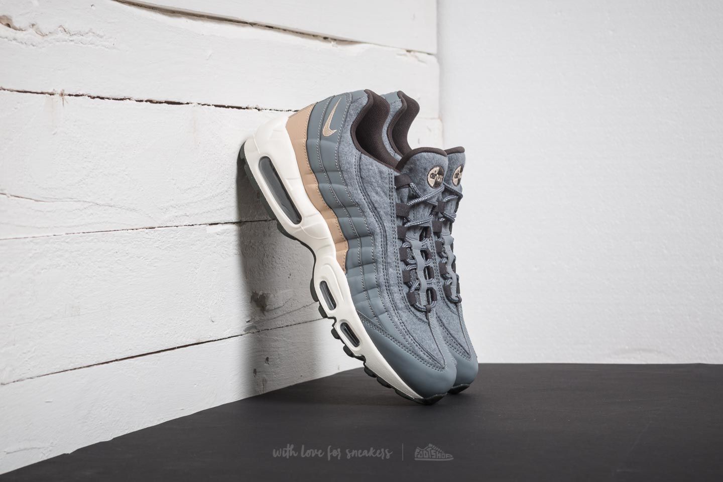 Herren Sneaker und Schuhe Nike Air Max 95 Premium Cool Grey/ Mushroom-Deep Pewter