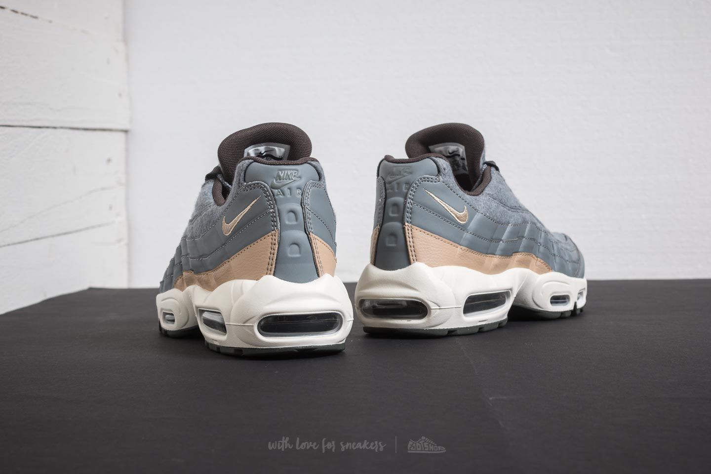 Air max 95 premium wool on sale