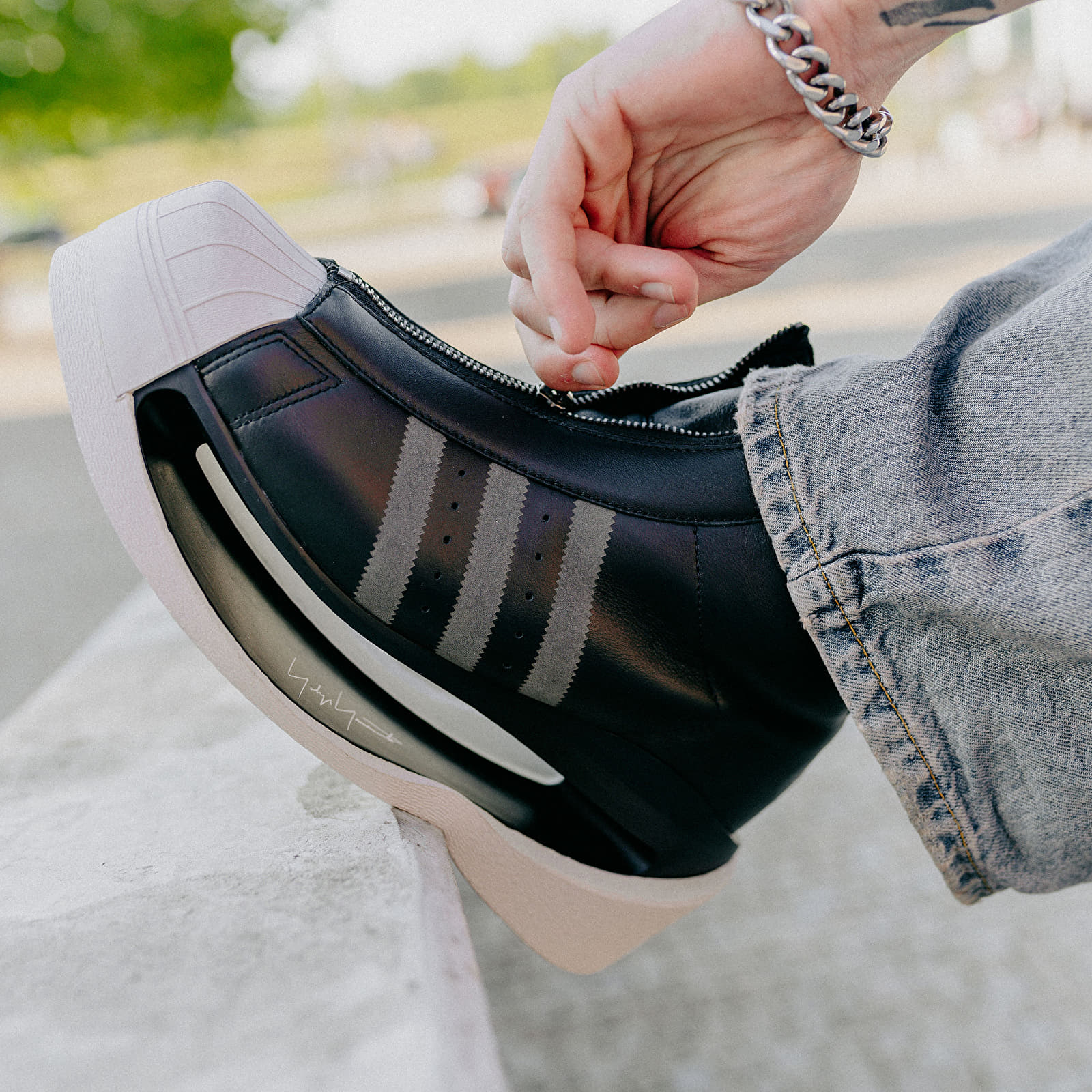 Men's shoes Y-3 Gendo Pro Model Black/ Cinder/ Chapea
