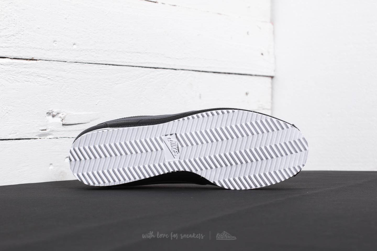 Nike classic cortez leather new arrivals black dark grey white