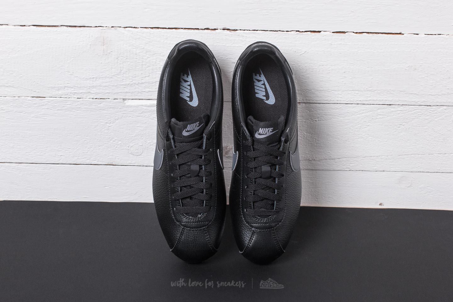 Men s shoes Nike Classic Cortez Leather Black Dark Grey White Footshop