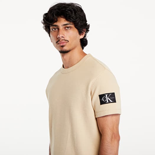Calvin klein khaki t shirt 2025