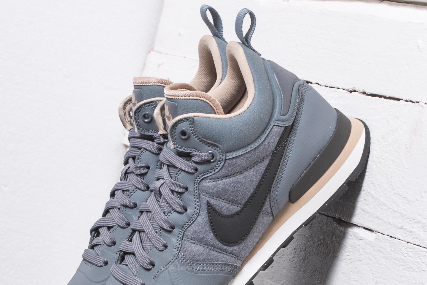 Nike internationalist utility men's outlet