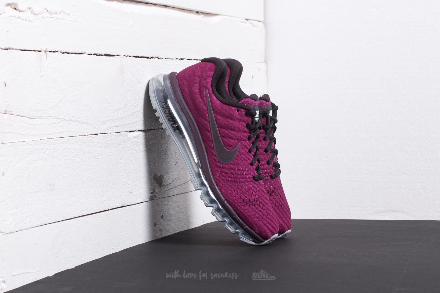 Дамски кецове и обувки Nike WMNS Air Max 2017 Tea Berry/ Port Wine-Wolf Grey