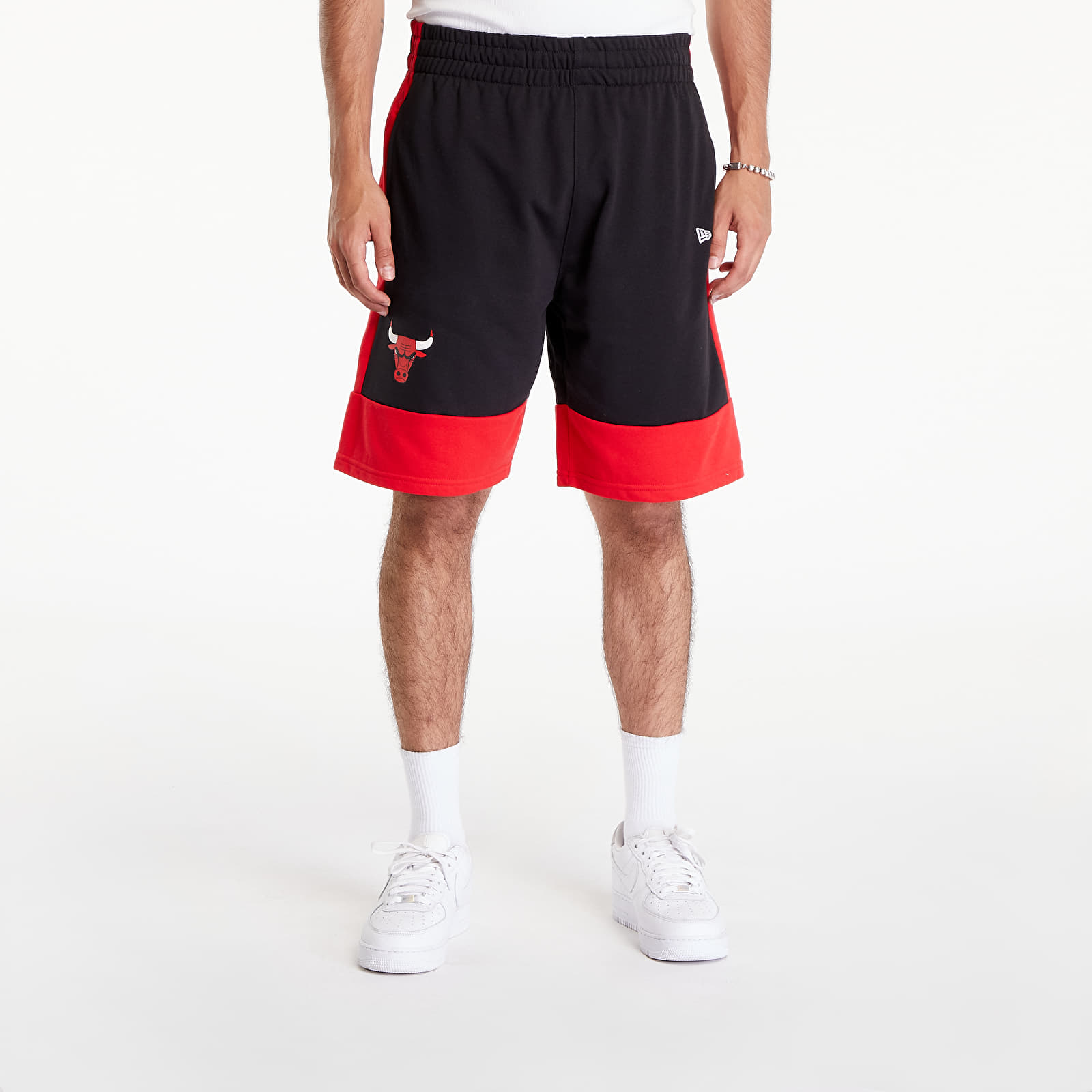 Bulls shorts black online