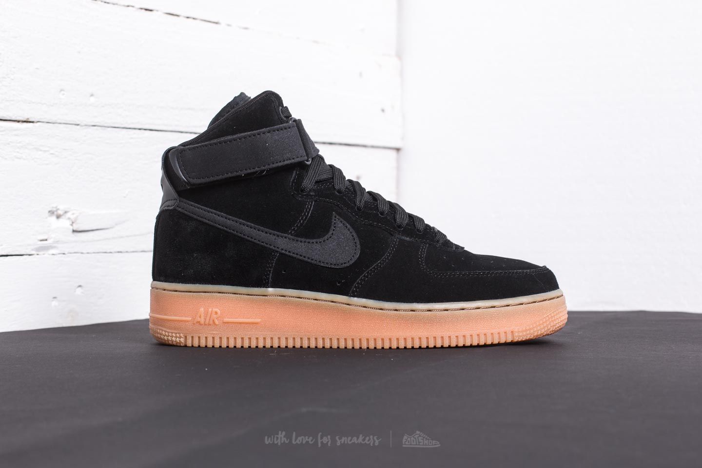 Men's shoes Nike Air Force 1 High '07 LV8 Suede Black/ Black-Gum Med Brown