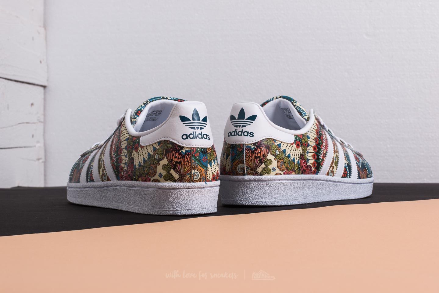 Scarpe donna adidas Superstar W Ftw White/ Ftw White/ Noble Teal